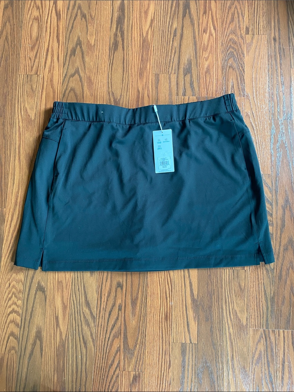 Lady Hagen black mini skort
